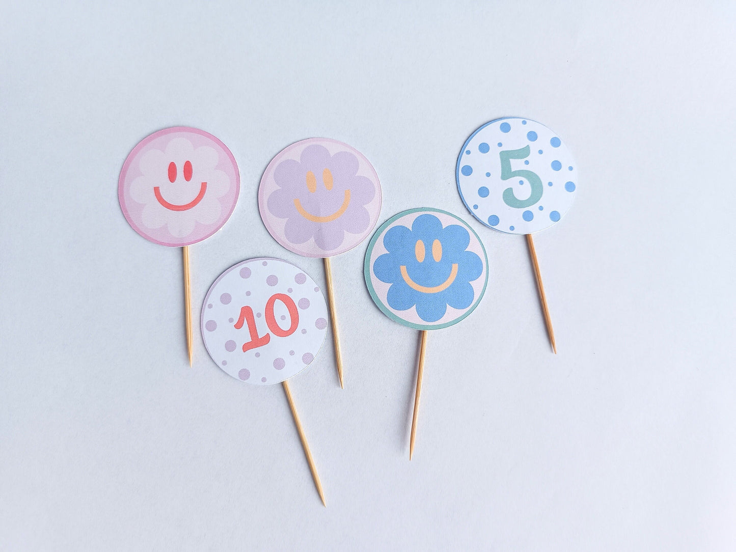 Cupcake Toppers | Party | Birthday | Circle Cupcake Toppers | Cupcake Decoration | Pastel Party | Pastel Party Decoration |